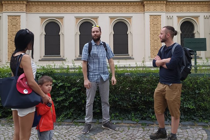 Religious Prague Walking Tour - What the guides add to the walk