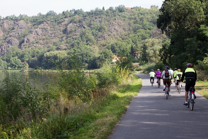 River & Park Bike Tour to Troja Chateau (Private small groups) - The Czech beer finish