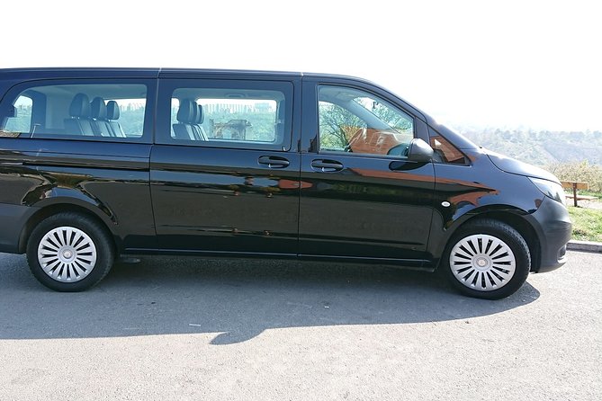 Shared Departure Transfer: Prague Hotel to Prague Airport - A simple ride from central Prague to the airport