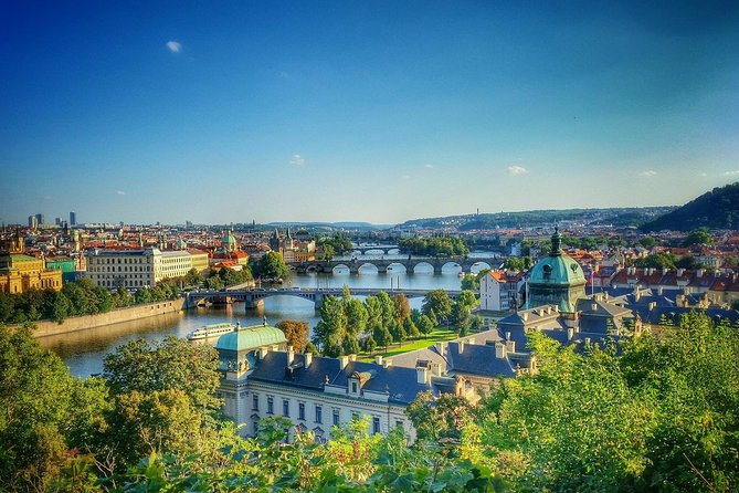 Shared Departure Transfer: Prague Hotel to Prague Airport - How much value do you get for $27.63?