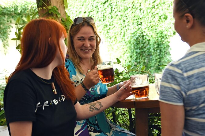 Small-Group Local Pubs Walking Tour And Traditional Czech Dinner - Group size and the social side