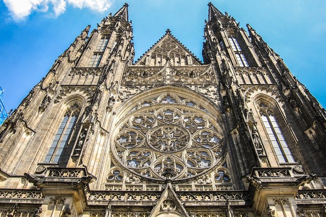 Small-Group Tour of Prague Castle with a local guide - Why Prague Castle works best with a guide
