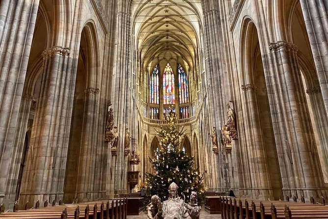 Small-Group Tour of Prague Castle with a local guide - The Old Royal Palace and its royal rooms