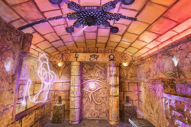 Star Element Escape Game in Prague - The Tatuin opening and its mysterious pyramid