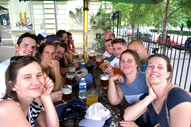 Sunny Beer garden tour - Art school, political stories, and the first beer garden