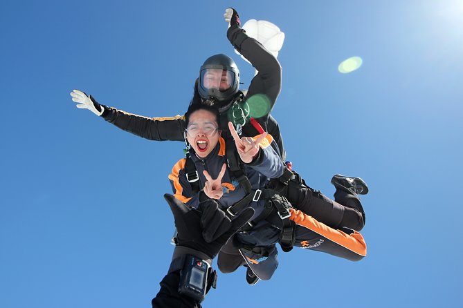 Tandem Skydiving Adventure in Prague - What the strongest praise tells you