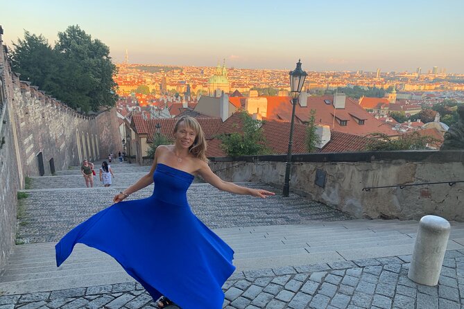 The Best of - private tour with PERSONAL PRAGUE GUIDE - Lennon Wall and Charles Bridge