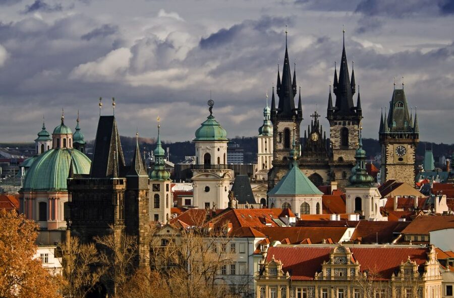 The essentials of Prague - Starting at the Powder Tower and Municipal House