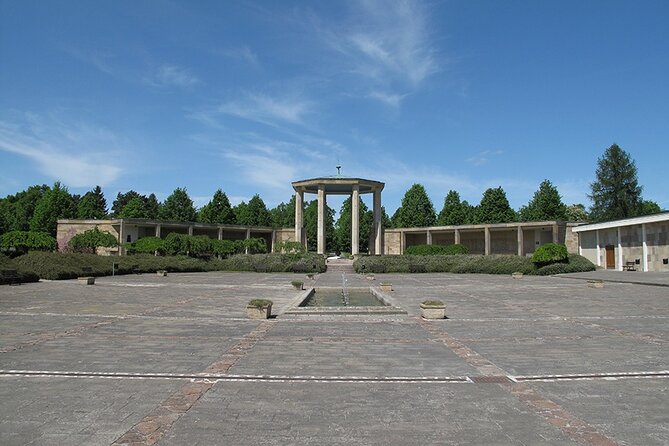The only full Anthropoid tour with a visit to curve and Lidice, by private car - Lidice: the hardest stop