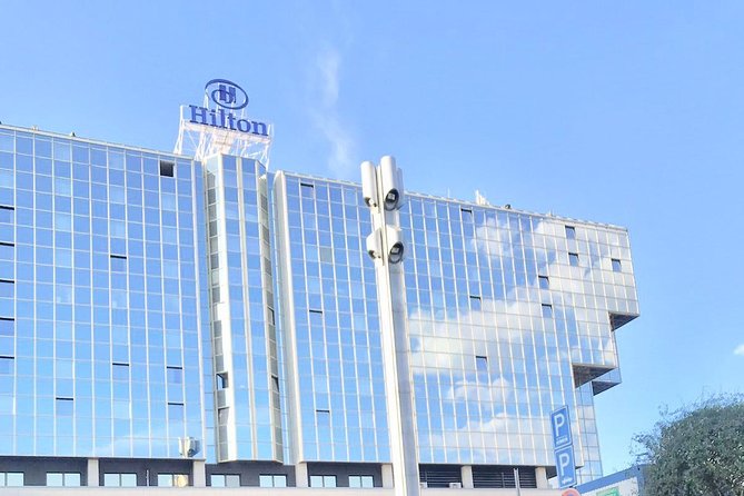 Transfer from Prague Hotel to Airport Prague - Why the hotel pickup matters with luggage