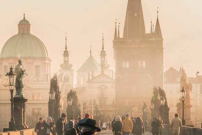 VIP Tour: Professional photos - You and Prague Best Monuments - Prague Castle: the grand opening backdrop
