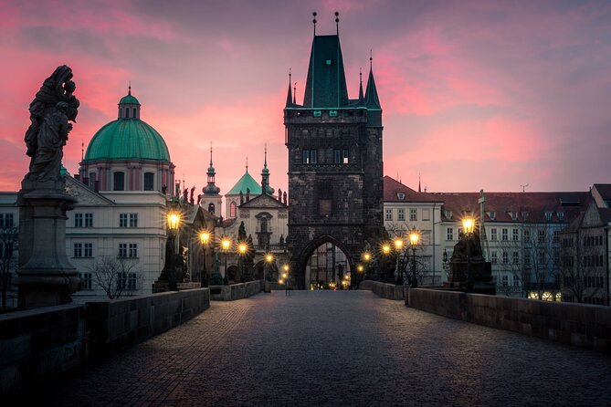 VIP Tour: Professional photos - You and Prague Best Monuments - Who gets the best value from this experience?