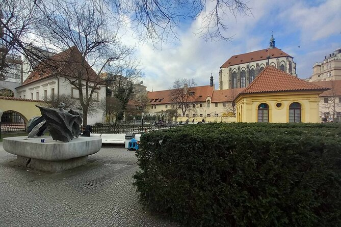 Walking Tour in Prague with Local Historian - A guide who keeps the experience personal